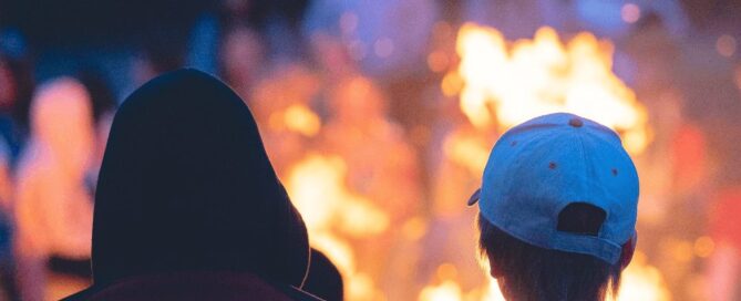 De voordelen van een survivalkamp voor kinderen: meer dan alleen plezier
