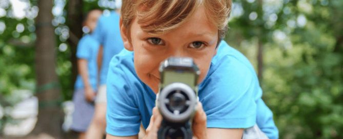 Waarom Kleine Kampregels Kinderen Juist Vrijheid Geven