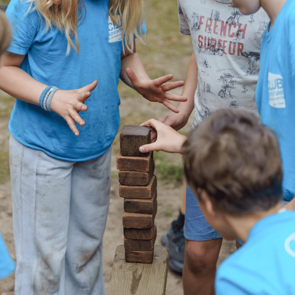 Waarom kinderen op survivalkamp betere beslissingen leren nemen