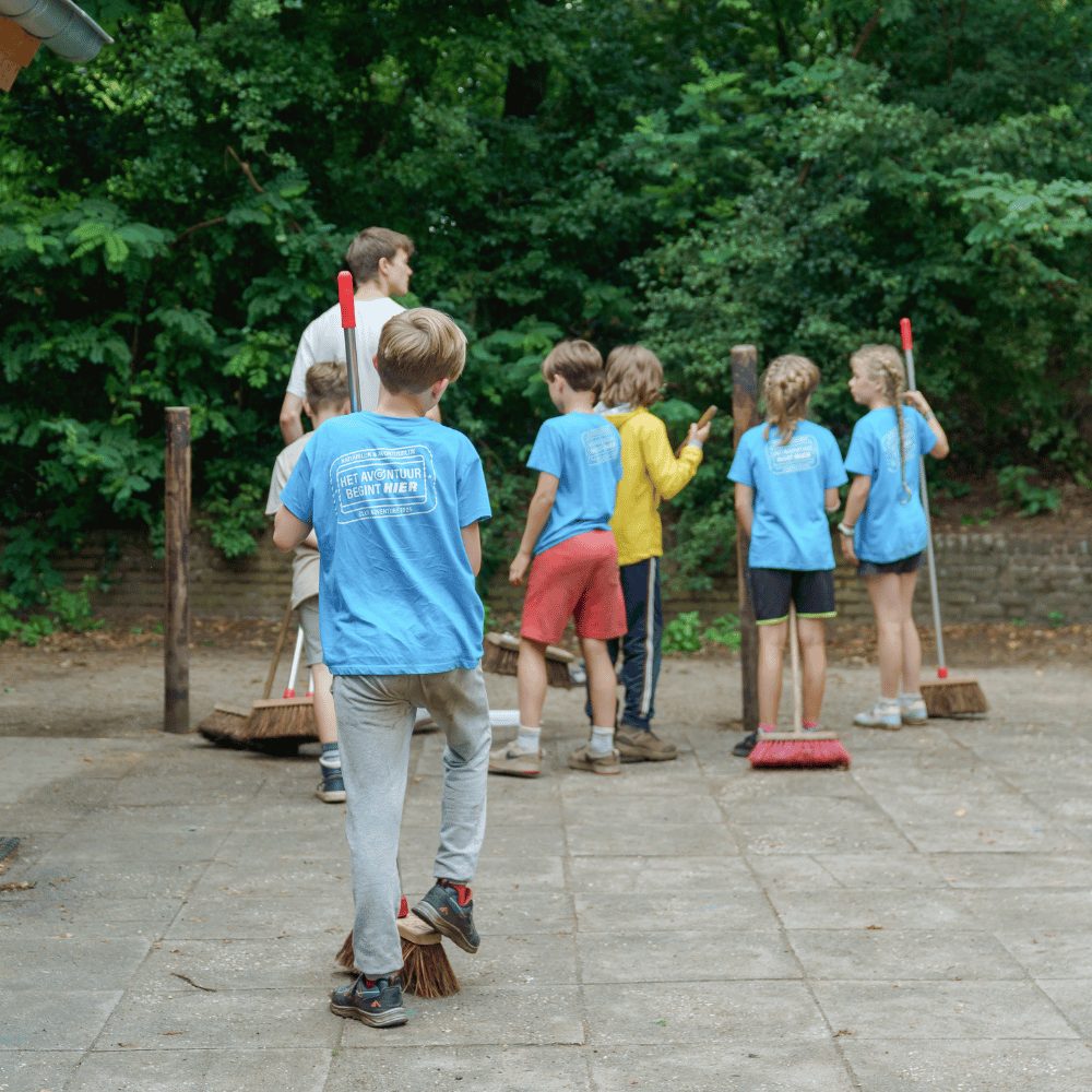 De waarde van corvee op kamp