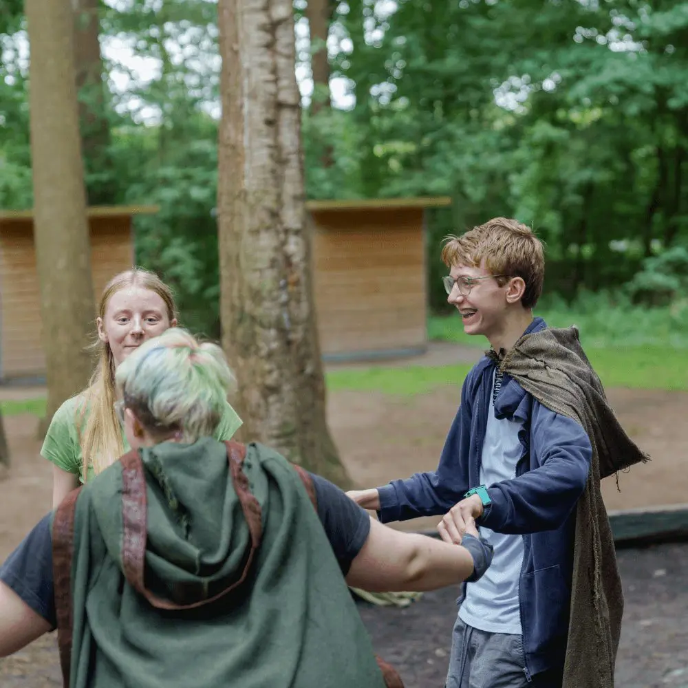 Hoe ziet een gemiddelde kampdag er uur voor uur uit?